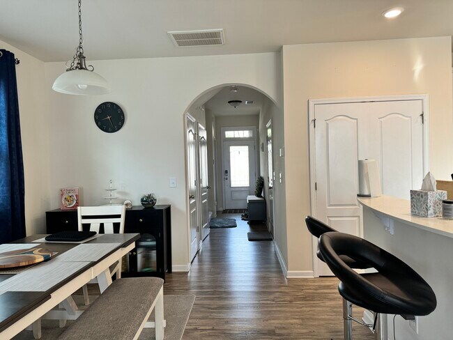 Building Photo - 529 Common Raven Ct