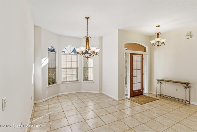 Building Photo - 216 3rd Ave