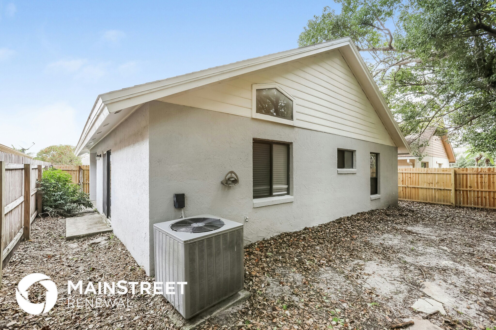 Building Photo - 3311 S St Lucie Dr