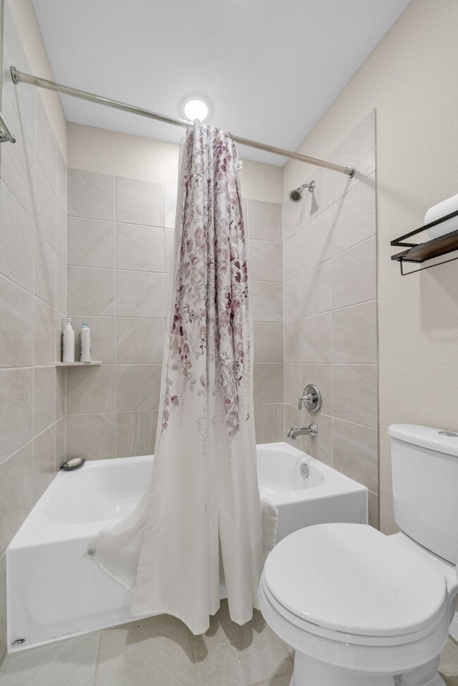 Building Photo - 2030 Woodland Pine Ct