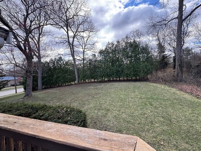 Building Photo - 7 Lee St