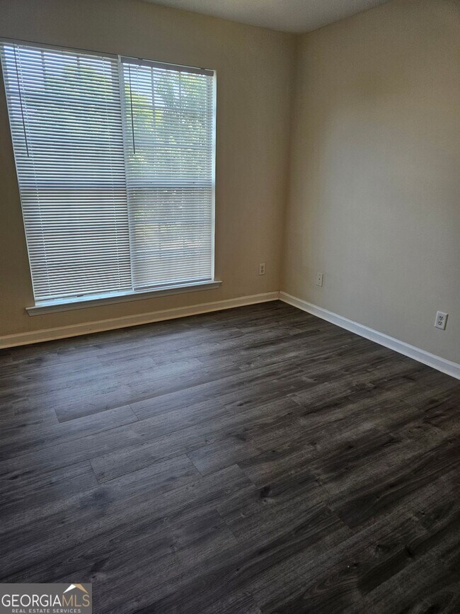 Building Photo - 4762 Golod Way