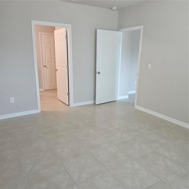 Building Photo - 1167 Allegheny Ln