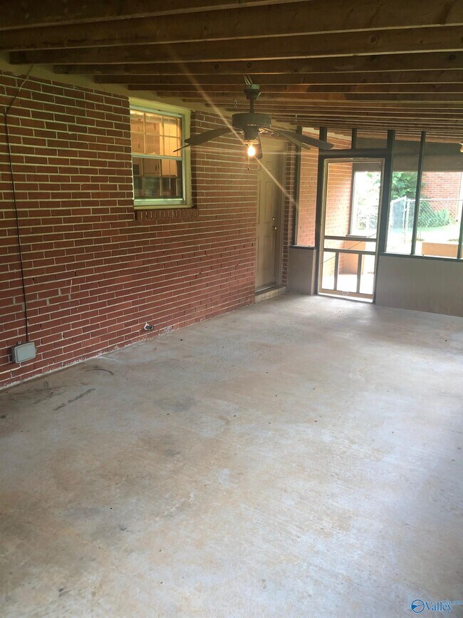 Building Photo - 4504 Raton Blvd NW