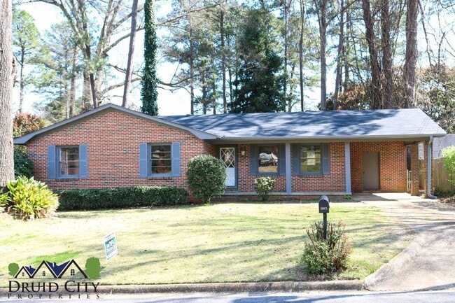 Primary Photo - 3613 Mayfair Dr