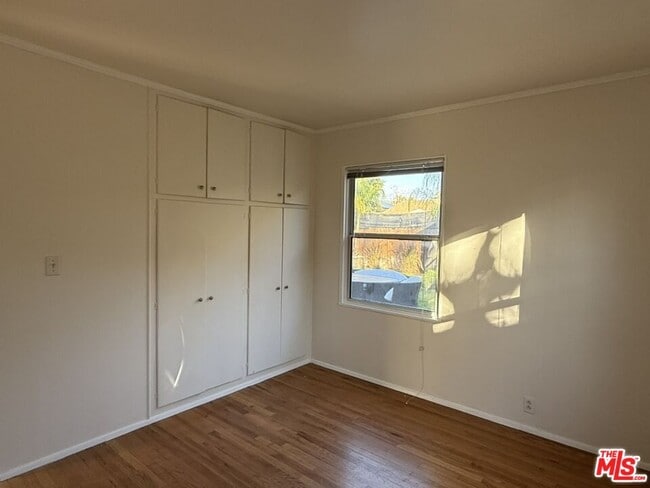 Building Photo - 6232 Goodland Ave