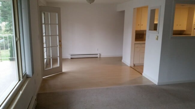 Building Photo - H134563B