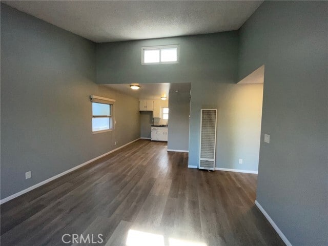 Building Photo - 6655 W 86th Pl