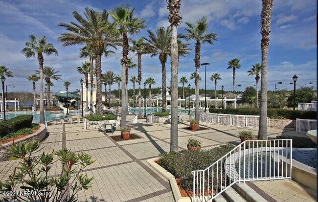 Building Photo - 6155 Bartram Village Dr