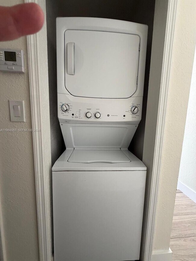 Building Photo - 7100 NW 177th St