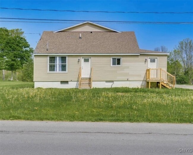 Building Photo - 276 Lakeshore Rd