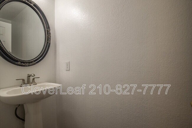 Building Photo - 7603 Bismarck Lake