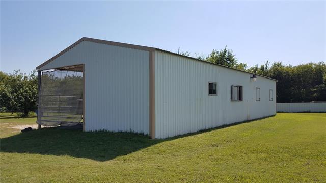 Building Photo - 1677 FM901