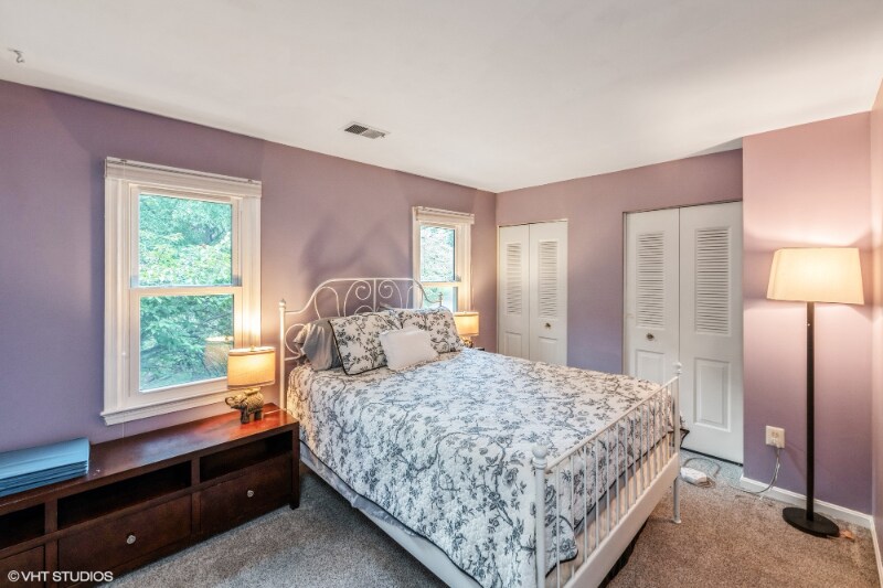 Building Photo - 7804 New London Dr