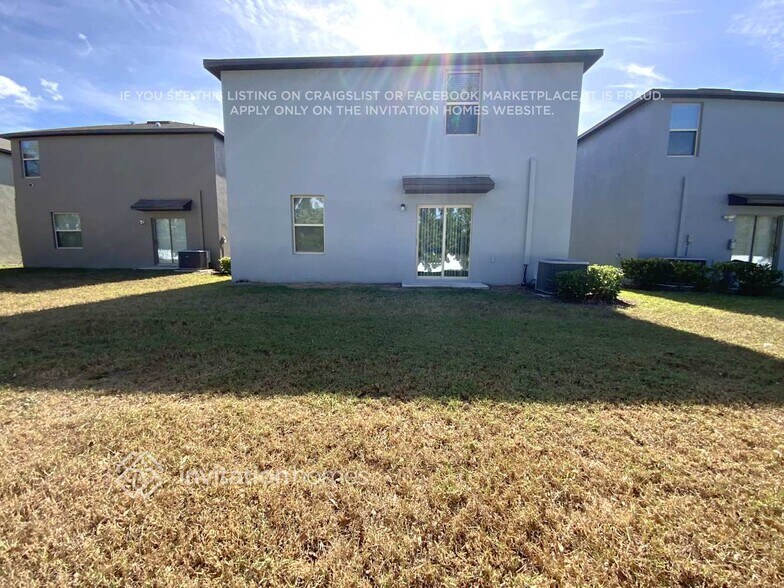 Building Photo - 2258 Jungle Dr