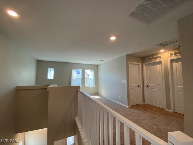Building Photo - 10246 Bloom Quick Ct