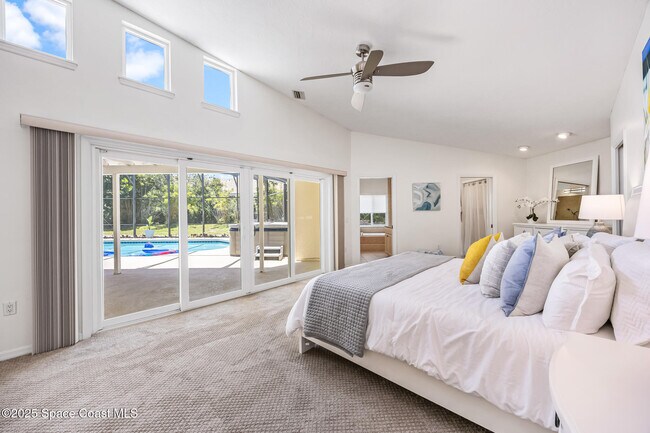 Building Photo - 3070 Rio Plumosa N