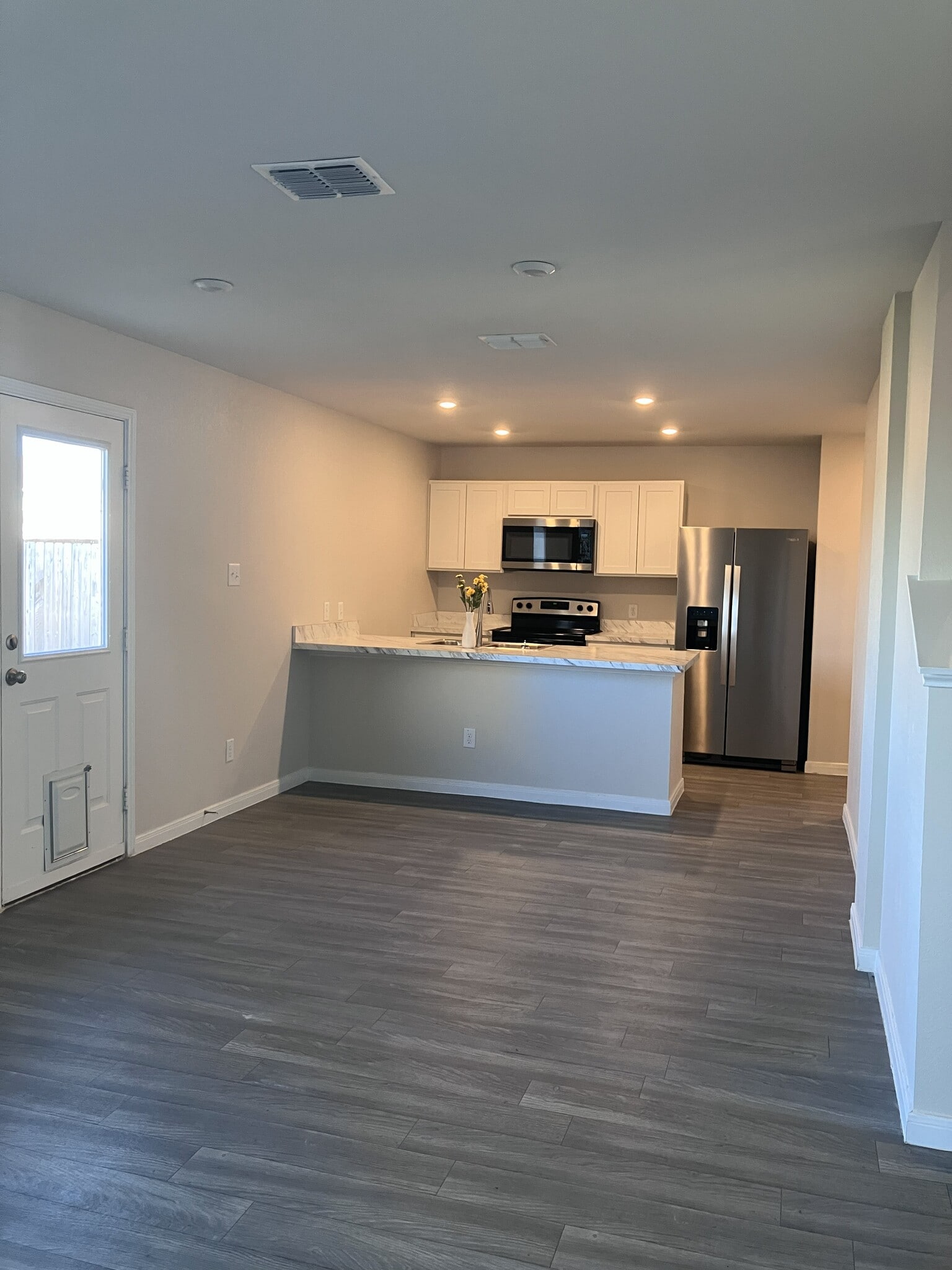 Building Photo - 1324 Mill Mtn