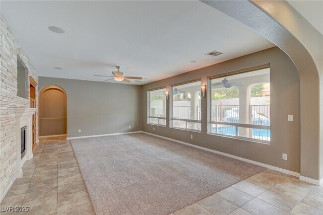 Building Photo - 8442 Elche Ct