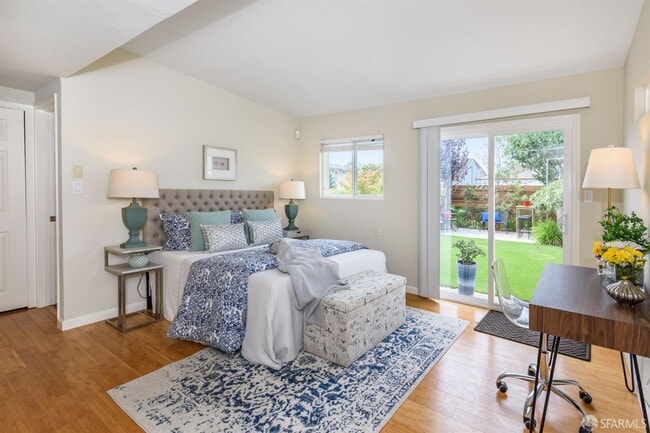 Building Photo - 177 Meadowbrook Dr