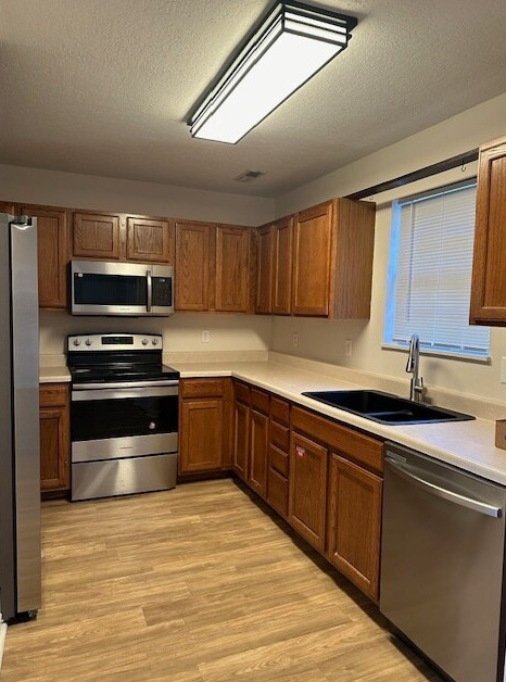 Building Photo - 814 Coleville Way
