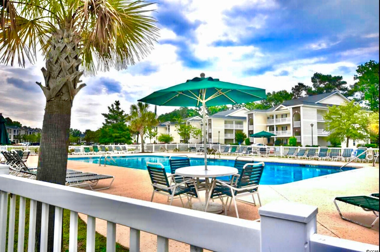 Building Photo - 1294 River Oaks Dr