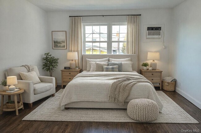 Building Photo - 451 E Pine St