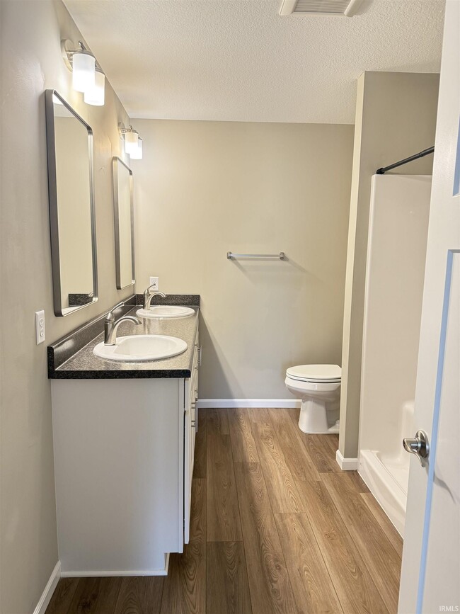 Building Photo - 4746 Whittlebury Dr