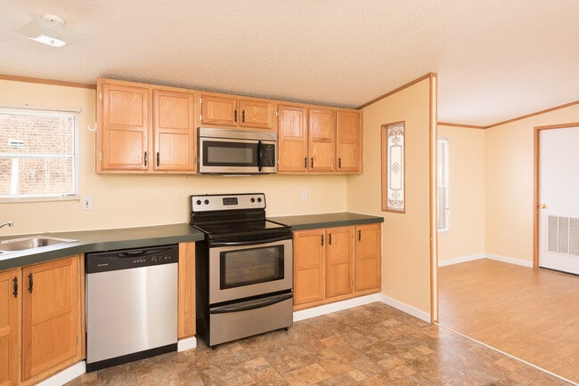 Building Photo - 7606 Hunters Ridge Way