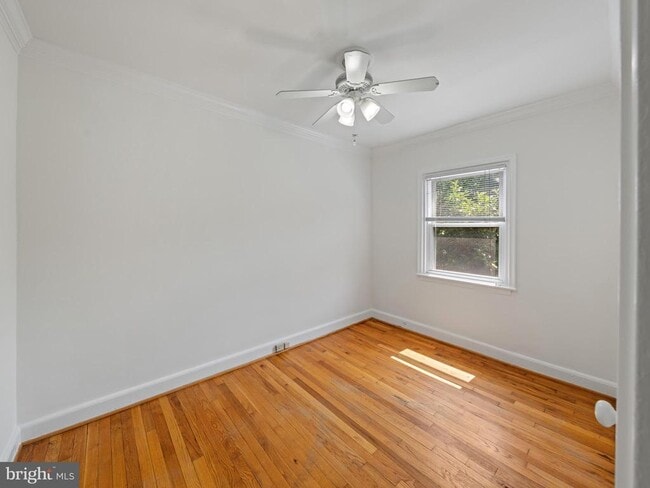 Building Photo - 423 Mt Vernon Ave