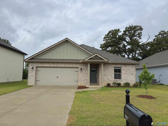 Building Photo - 15617 Ruthie Lynn Dr