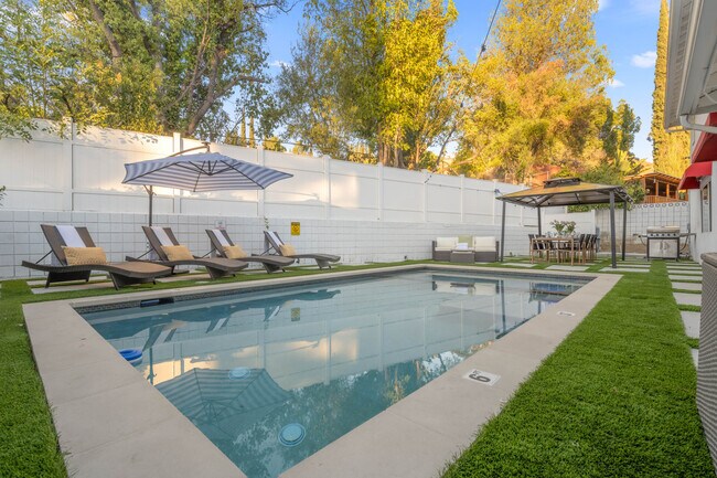 Building Photo - 22711 Margarita Dr