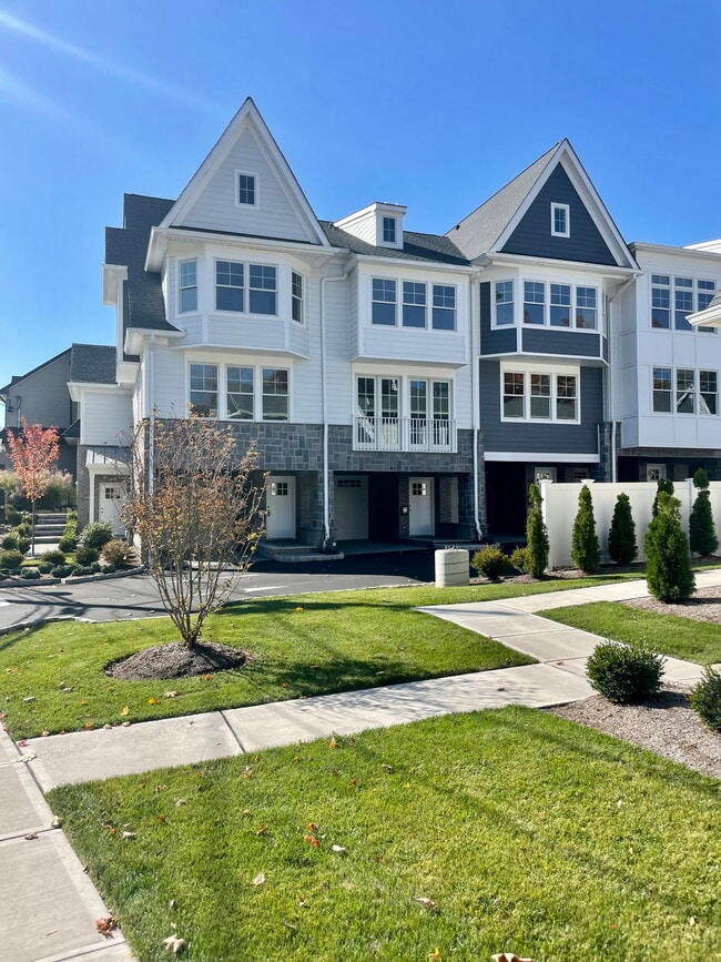Building Photo - 100 Schraalenburgh Rd