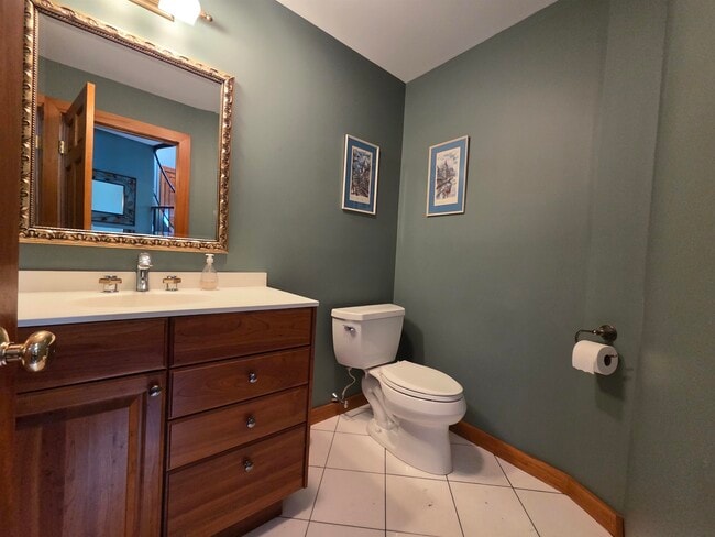 Building Photo - 20 Bonardi Dr