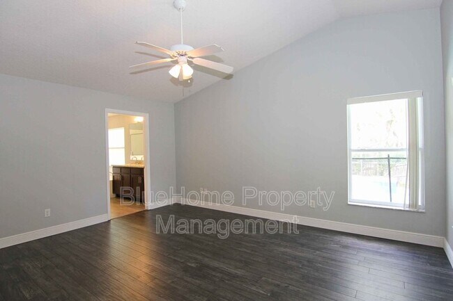 Building Photo - 2114 Ruche Ct