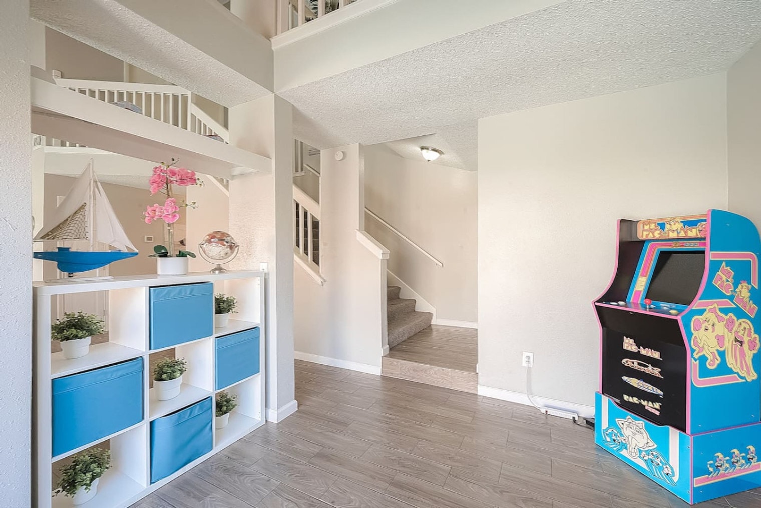 Building Photo - 16026 Hidden Acres Dr