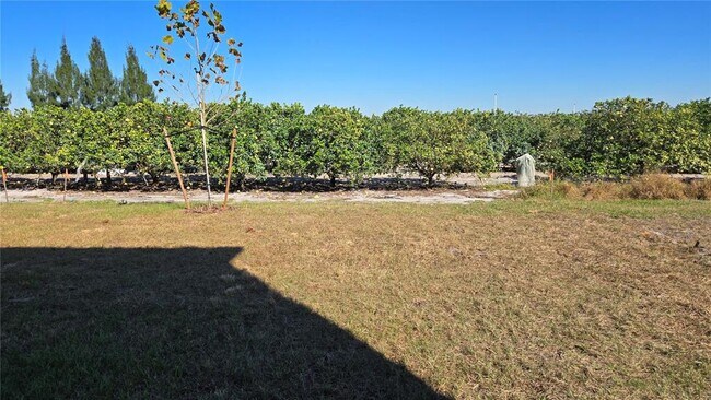 Building Photo - 2159 Chris Dr