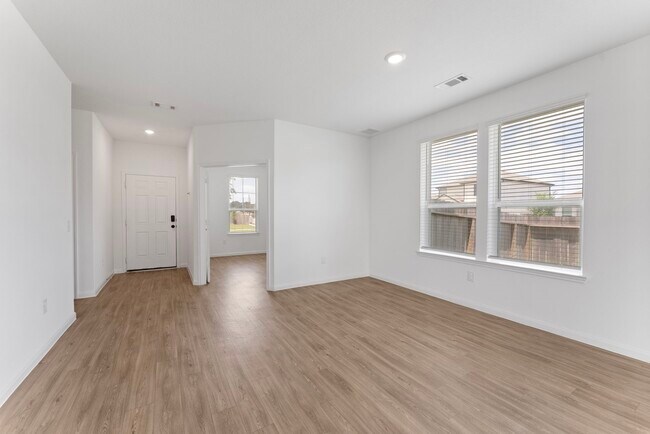 Building Photo - 25718 Merino Ct