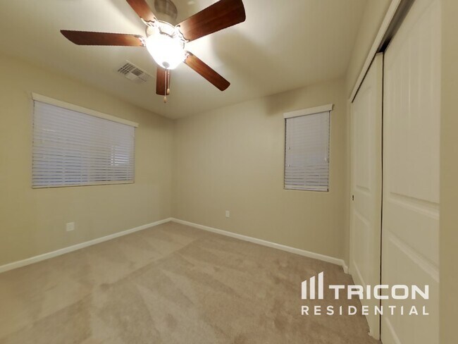 Building Photo - 12575 W Mazatzal Dr