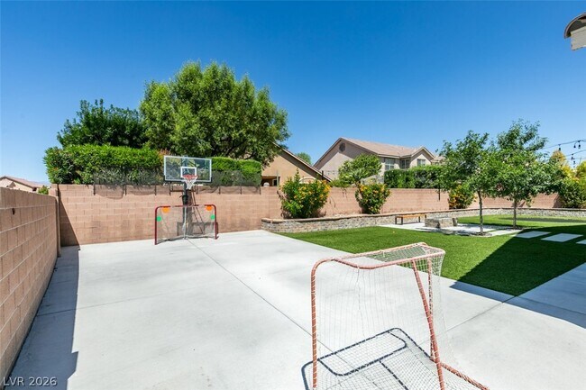 Building Photo - 8509 Soaring High St