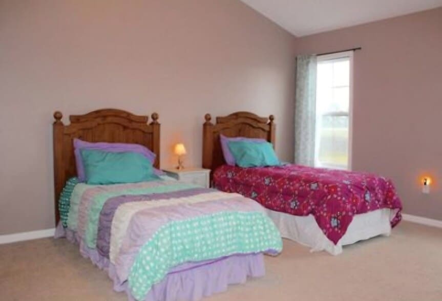 Building Photo - 613 Pecan Grove Loop