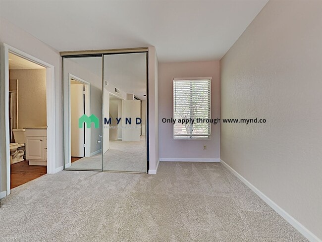 Building Photo - 3 br, 2.5 bath  - 2506 W Caribbean Ln Unit 15