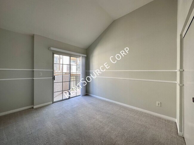 Building Photo - 24145 Del Monte Dr.