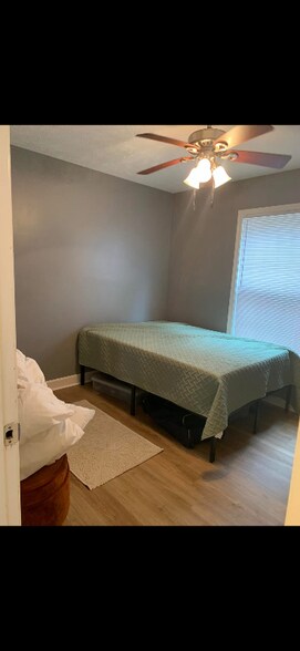 Building Photo - 412 Mangum Ct