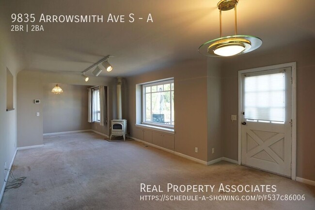 Building Photo - 9835 Arrowsmith Ave S