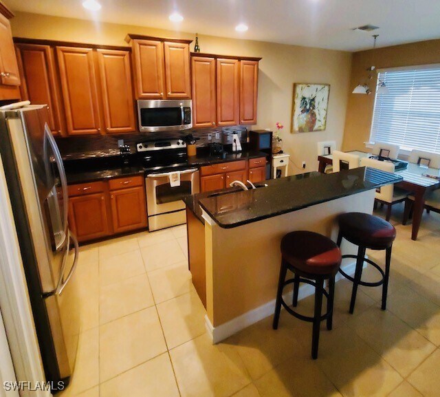 Building Photo - 1497 Birdie Dr