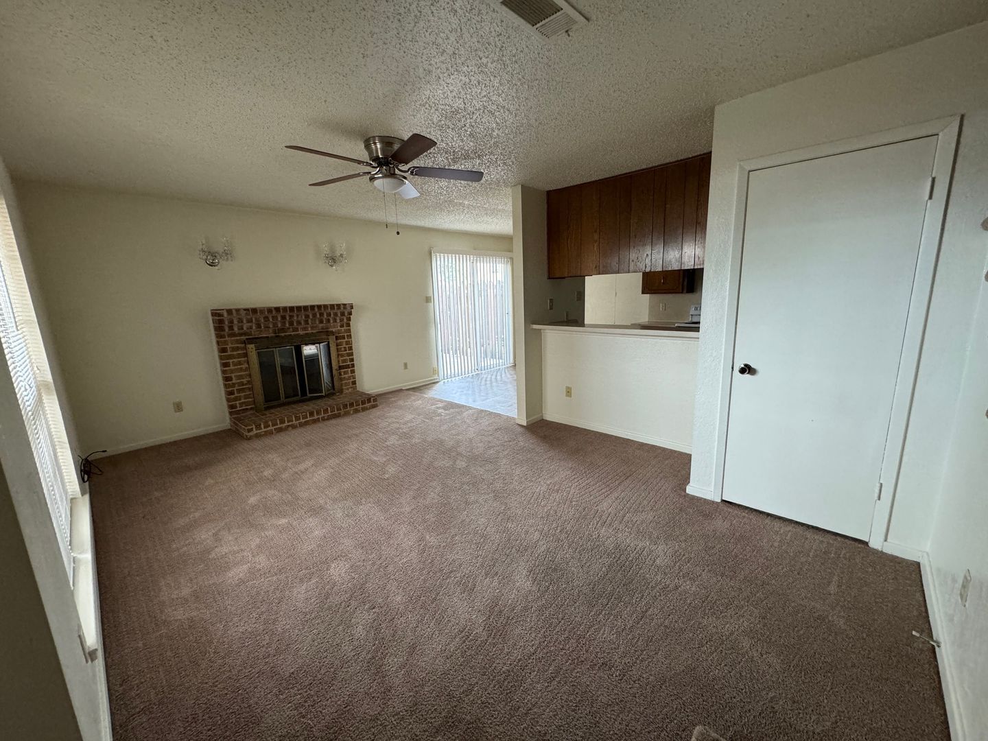 Building Photo - 1307 Covey Ln