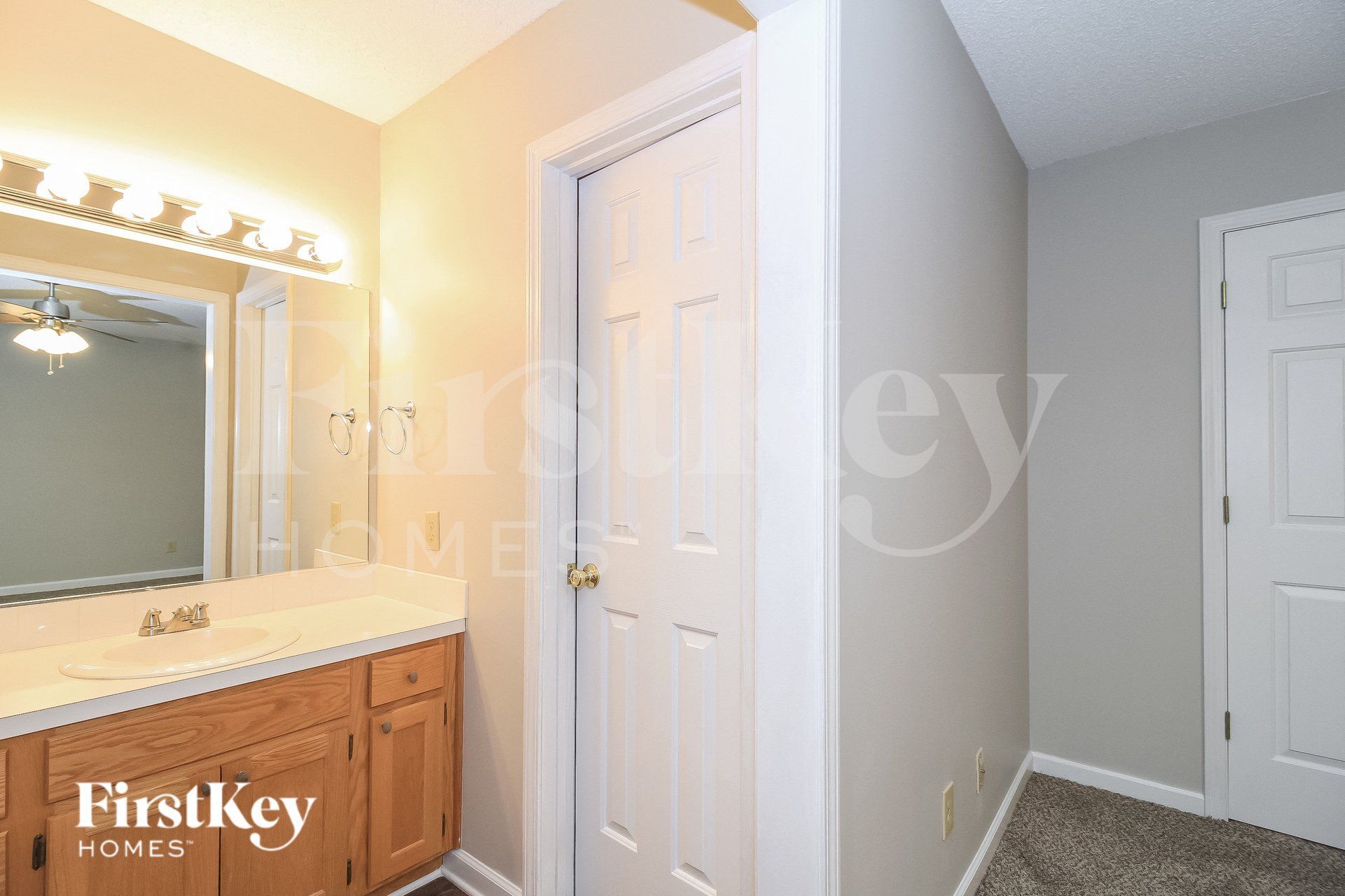 Building Photo - 2055 Ardmore Village Ln