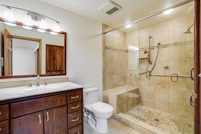 Building Photo - Beautiful 3 Bed, 2 Bath Rental Home in Sun...