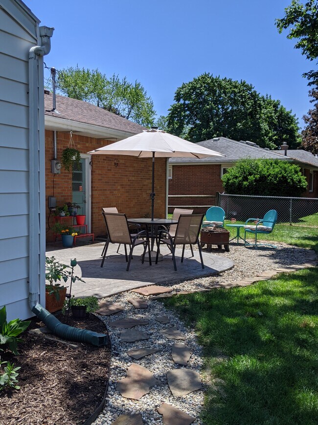 Building Photo - 3733 Cherry Wood Ln